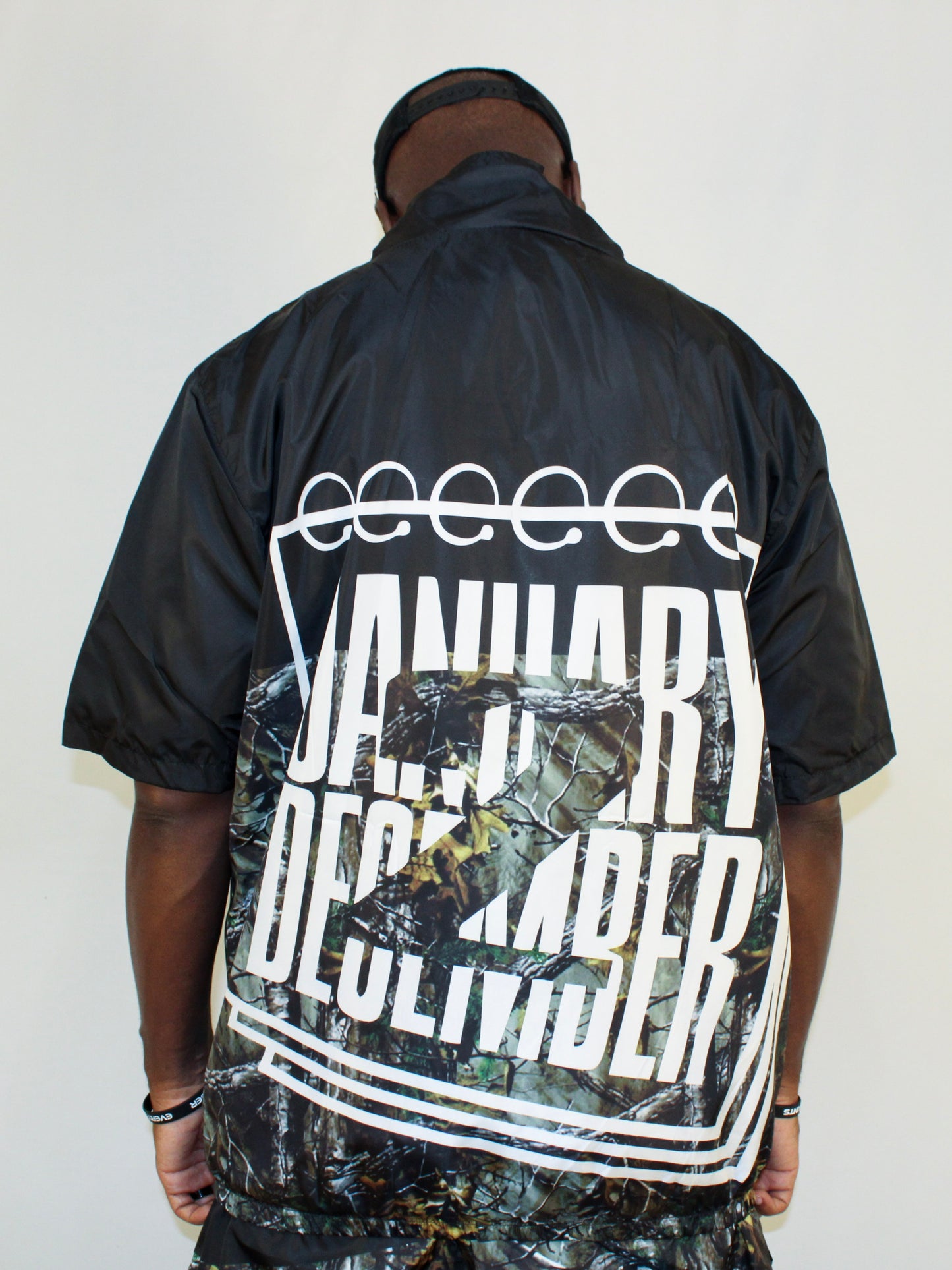 J2D Windbreaker - Camo/White/Black