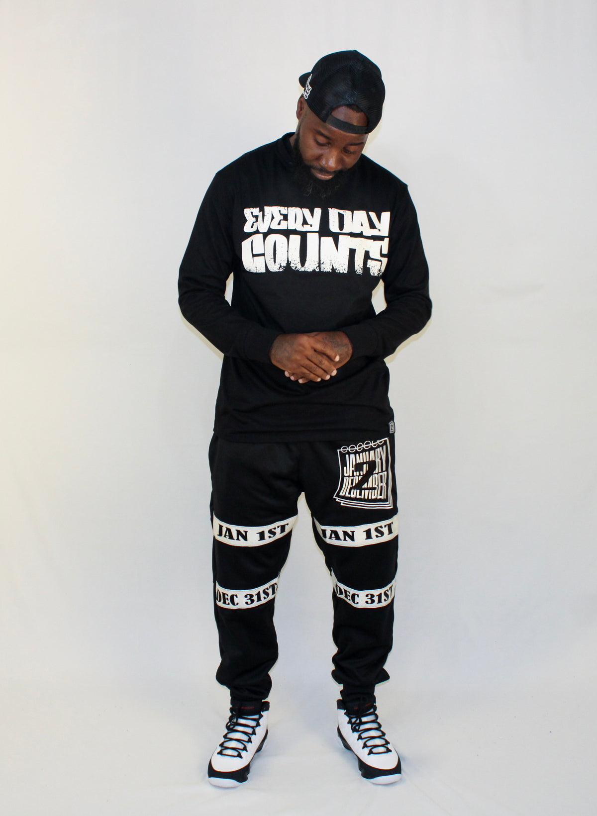 J2D Long Sleeve - Black/White