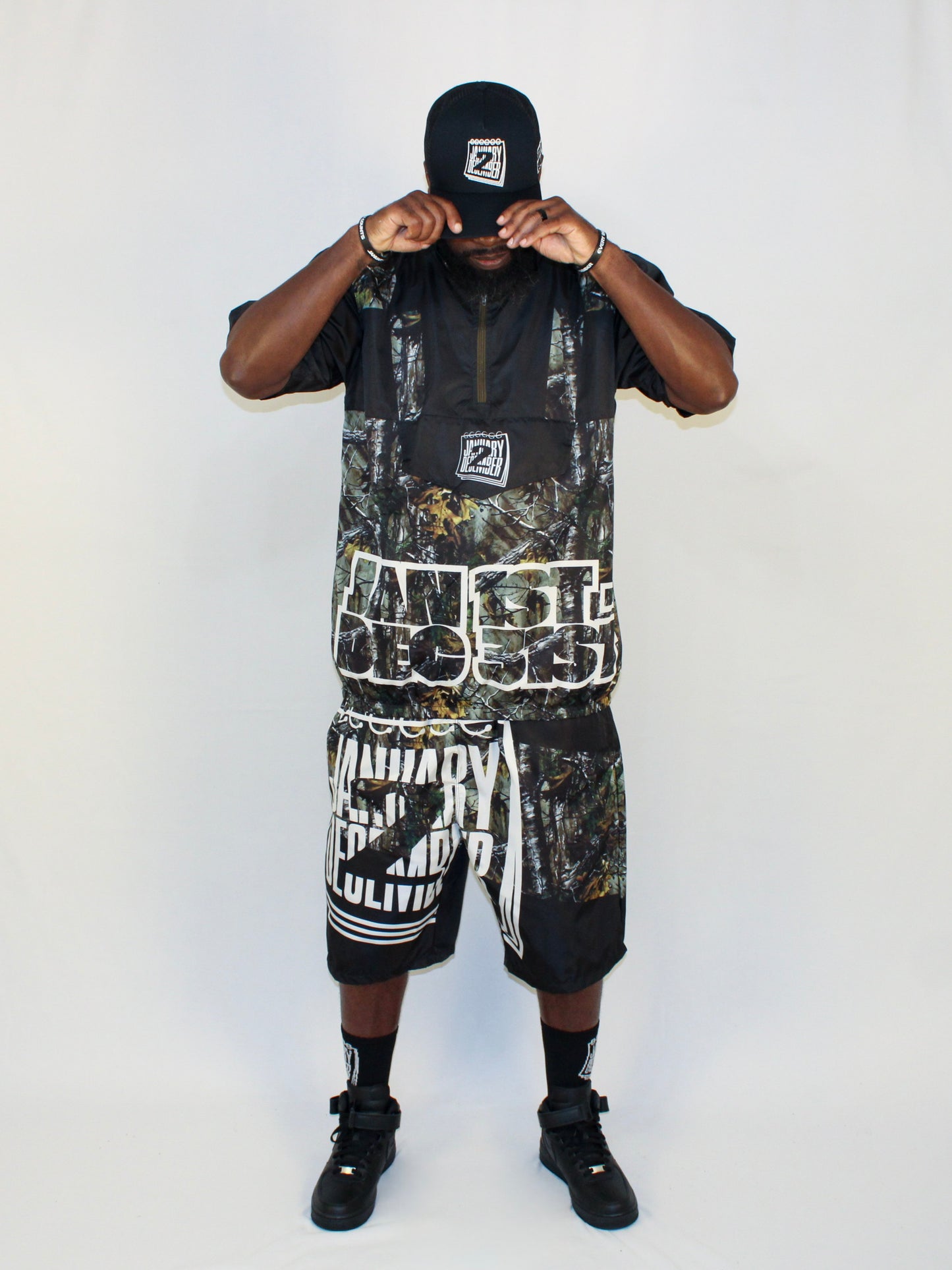 J2D Windbreaker - Camo/White/Black